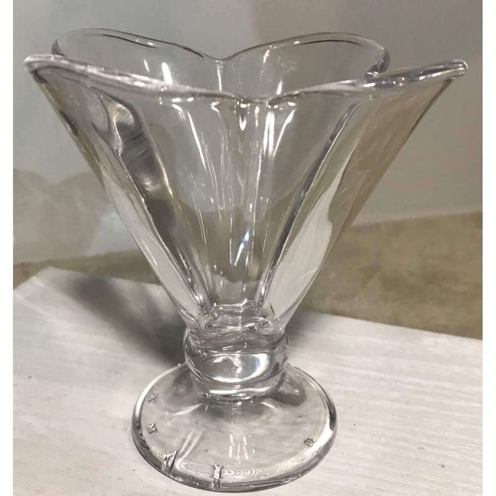 Anchor Hocking Dessert Dish Clear Glass Heart Shaped Icecream Cup 4.5"